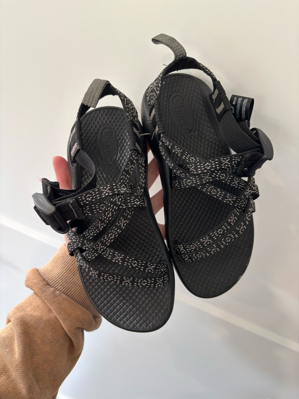 Chaco ZX/1 EcoTread Kids' sandals in Black Pattern Size US Kids 13